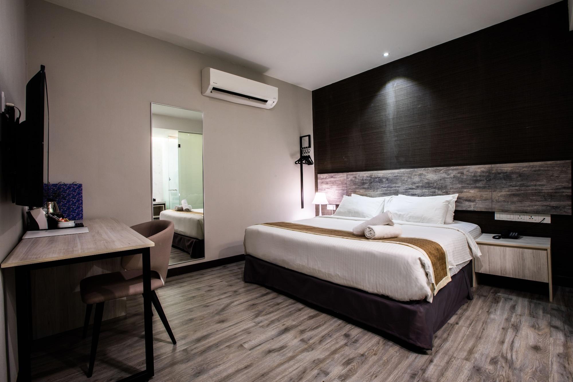 The Leverage Business Hotel Джохор Бахру Екстериор снимка